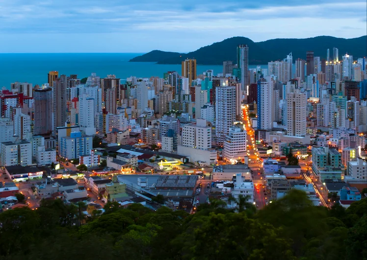Landing Page Millennium Foto 003 Balneario Camboriu